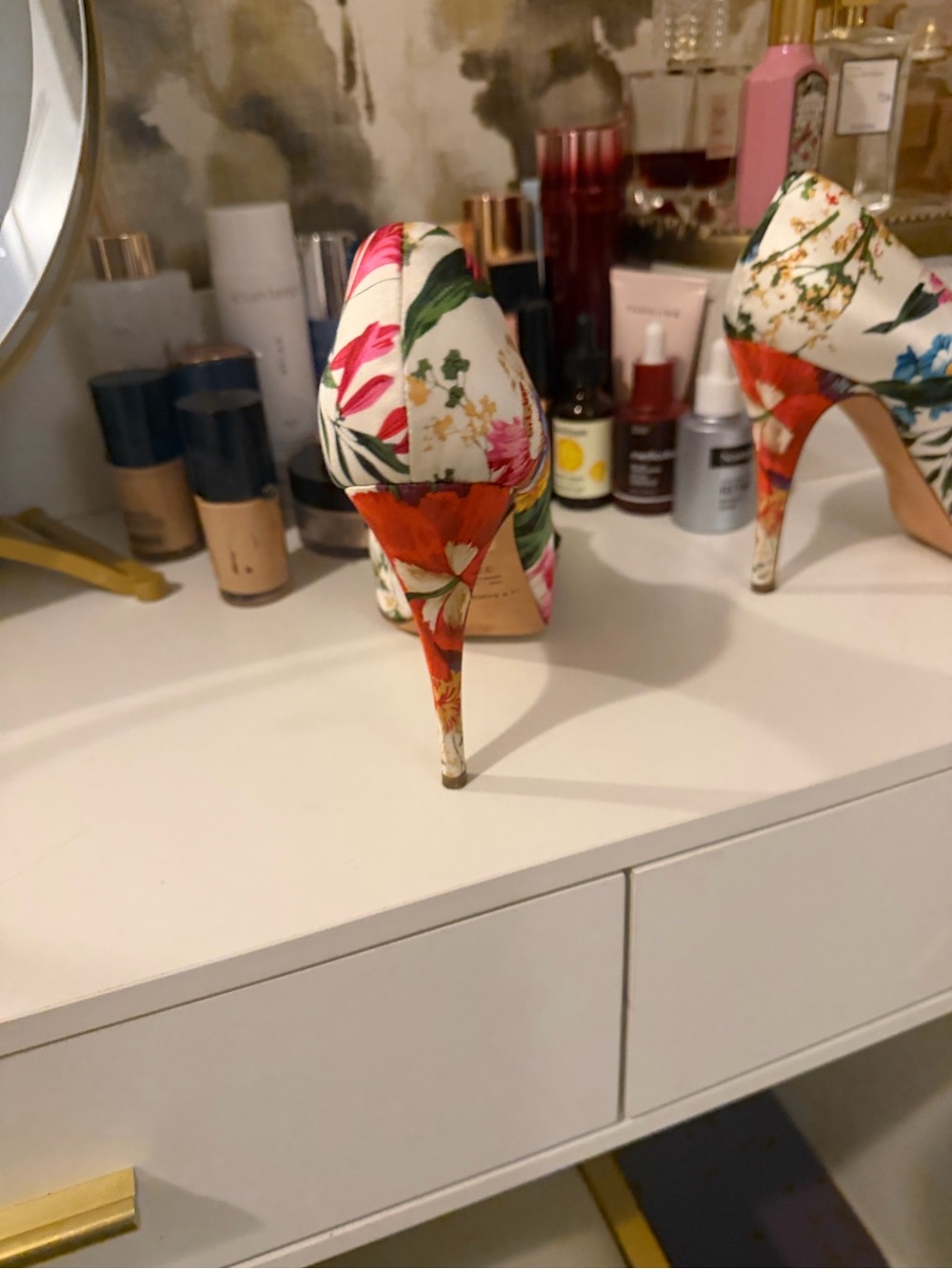 Dolce & Gabbana White Floral Peep-Toe Bow Heels - Picture 6 of 10